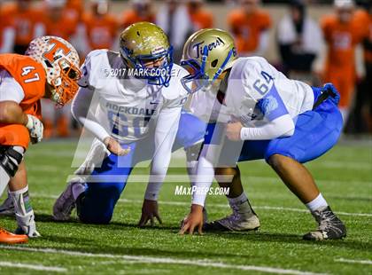 Thumbnail 3 in Teague vs. Rockdale (UIL 3A D1 Quarterfinal) photogallery.
