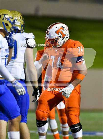 Thumbnail 2 in Teague vs. Rockdale (UIL 3A D1 Quarterfinal) photogallery.