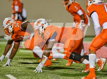 Thumbnail 2 in Teague vs. Rockdale (UIL 3A D1 Quarterfinal) photogallery.