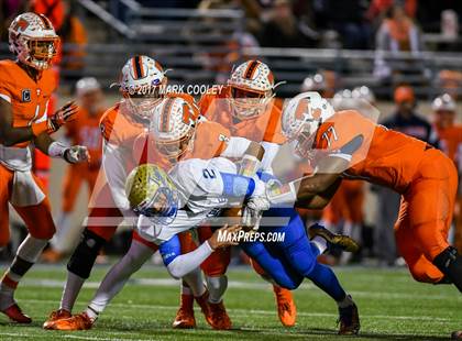 Thumbnail 3 in Teague vs. Rockdale (UIL 3A D1 Quarterfinal) photogallery.
