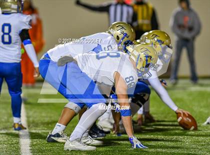 Thumbnail 1 in Teague vs. Rockdale (UIL 3A D1 Quarterfinal) photogallery.