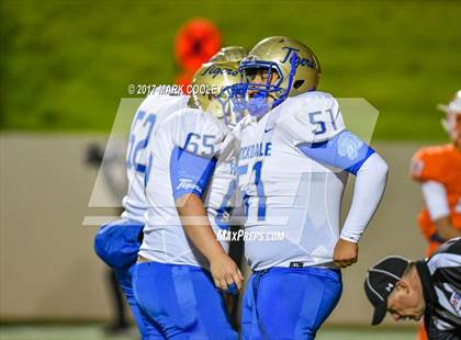 Thumbnail 2 in Teague vs. Rockdale (UIL 3A D1 Quarterfinal) photogallery.