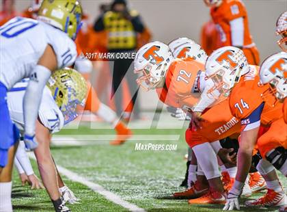 Thumbnail 1 in Teague vs. Rockdale (UIL 3A D1 Quarterfinal) photogallery.