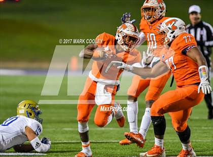 Thumbnail 2 in Teague vs. Rockdale (UIL 3A D1 Quarterfinal) photogallery.