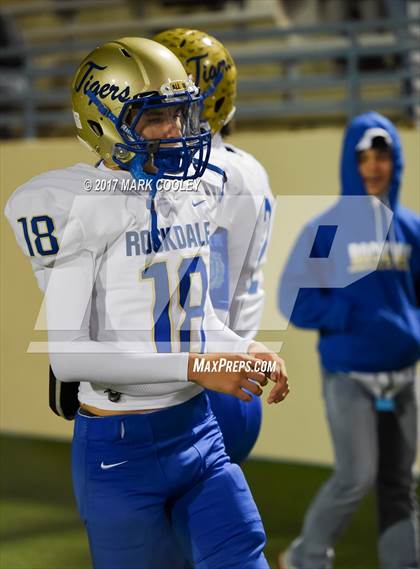 Thumbnail 3 in Teague vs. Rockdale (UIL 3A D1 Quarterfinal) photogallery.
