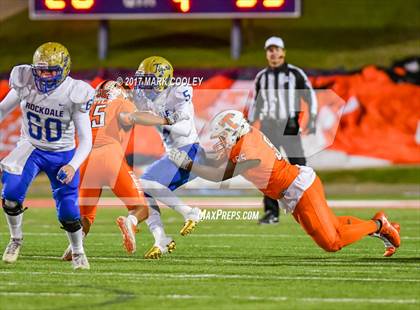 Thumbnail 3 in Teague vs. Rockdale (UIL 3A D1 Quarterfinal) photogallery.