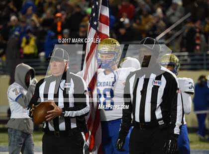 Thumbnail 2 in Teague vs. Rockdale (UIL 3A D1 Quarterfinal) photogallery.