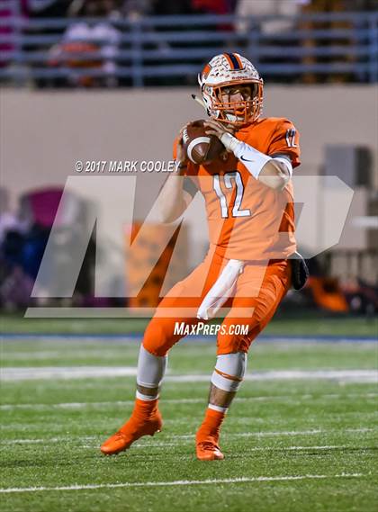 Thumbnail 1 in Teague vs. Rockdale (UIL 3A D1 Quarterfinal) photogallery.