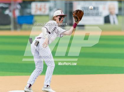 Thumbnail 3 in Robstown vs. Floresville (UIL 4A Regional Quarterfinals) photogallery.
