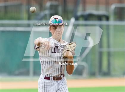 Thumbnail 3 in Robstown vs. Floresville (UIL 4A Regional Quarterfinals) photogallery.