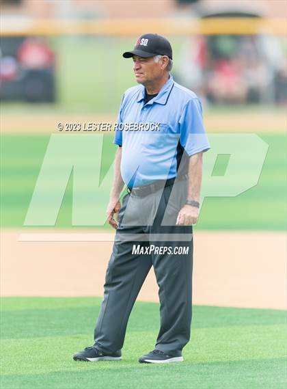 Thumbnail 1 in Robstown vs. Floresville (UIL 4A Regional Quarterfinals) photogallery.