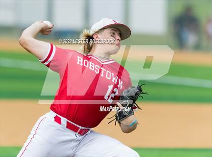 Thumbnail 2 in Robstown vs. Floresville (UIL 4A Regional Quarterfinals) photogallery.