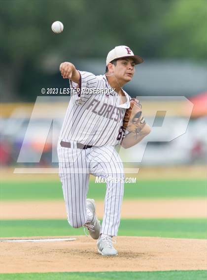 Thumbnail 1 in Robstown vs. Floresville (UIL 4A Regional Quarterfinals) photogallery.
