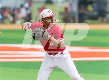 Thumbnail 2 in Robstown vs. Floresville (UIL 4A Regional Quarterfinals) photogallery.