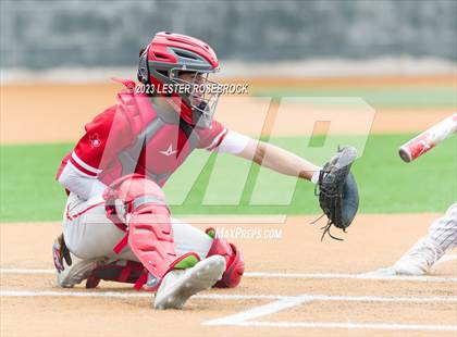 Thumbnail 3 in Robstown vs. Floresville (UIL 4A Regional Quarterfinals) photogallery.