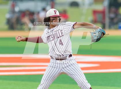 Thumbnail 2 in Robstown vs. Floresville (UIL 4A Regional Quarterfinals) photogallery.