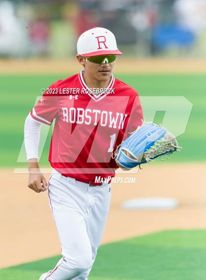 Thumbnail 2 in Robstown vs. Floresville (UIL 4A Regional Quarterfinals) photogallery.