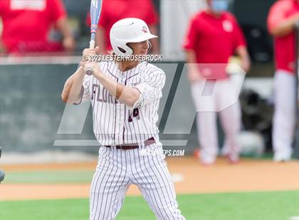 Thumbnail 3 in Robstown vs. Floresville (UIL 4A Regional Quarterfinals) photogallery.