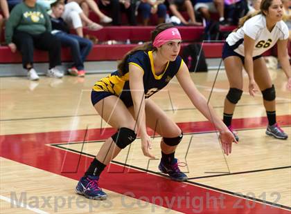 Thumbnail 1 in Gregori vs. Bishop Manogue (Varsity Stockton Classic) photogallery.