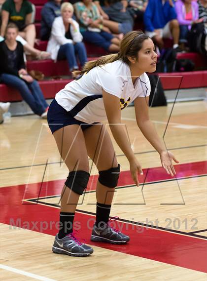 Thumbnail 2 in Gregori vs. Bishop Manogue (Varsity Stockton Classic) photogallery.