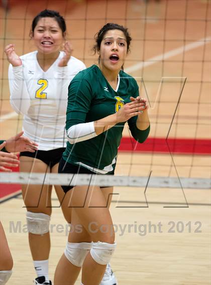 Thumbnail 1 in Gregori vs. Bishop Manogue (Varsity Stockton Classic) photogallery.