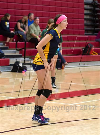 Thumbnail 1 in Gregori vs. Bishop Manogue (Varsity Stockton Classic) photogallery.