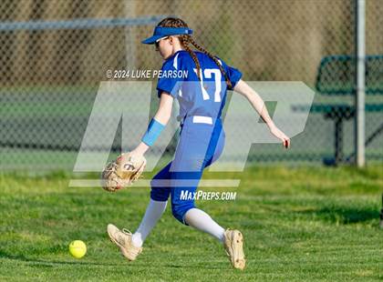 Thumbnail 3 in Davis Sr. @ Kennedy photogallery.