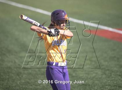 Thumbnail 3 in Lutcher vs. Haynes Academy photogallery.
