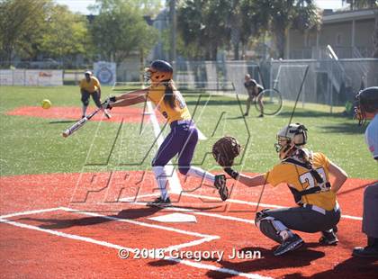 Thumbnail 2 in Lutcher vs. Haynes Academy photogallery.