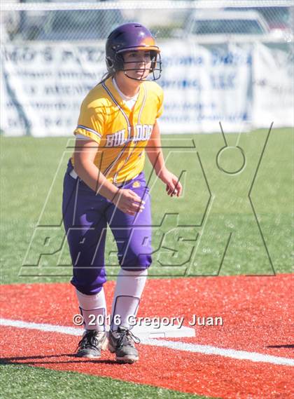 Thumbnail 1 in Lutcher vs. Haynes Academy photogallery.