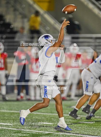Thumbnail 1 in King @ Atascocita photogallery.