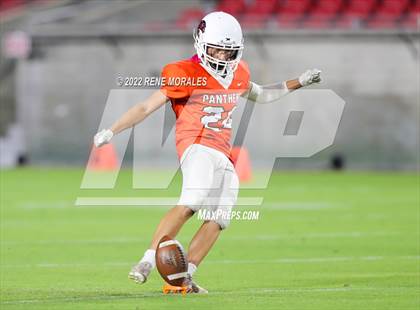 Thumbnail 1 in South Pasadena vs Polytechnic photogallery.