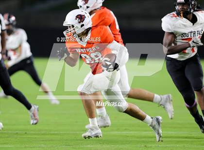 Thumbnail 1 in South Pasadena vs Polytechnic photogallery.