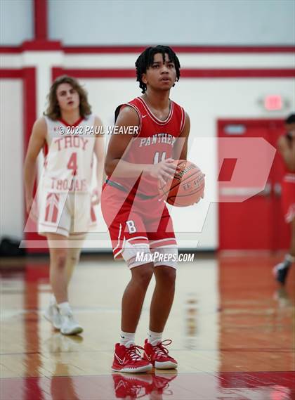 Thumbnail 1 in Bloomsburg vs. Troy (PIAA District IV Class AAA Semi-final) photogallery.