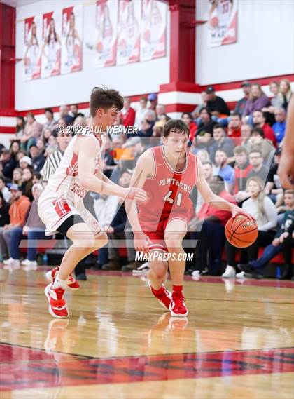 Thumbnail 3 in Bloomsburg vs. Troy (PIAA District IV Class AAA Semi-final) photogallery.