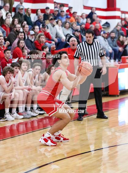 Thumbnail 2 in Bloomsburg vs. Troy (PIAA District IV Class AAA Semi-final) photogallery.