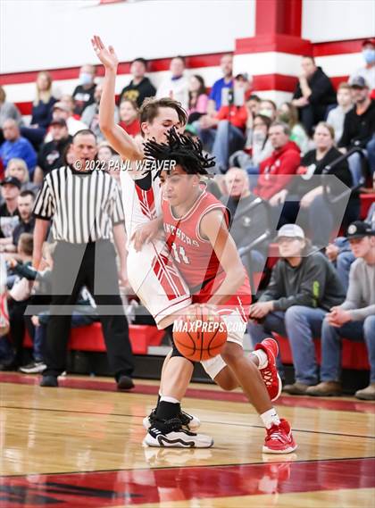 Thumbnail 2 in Bloomsburg vs. Troy (PIAA District IV Class AAA Semi-final) photogallery.