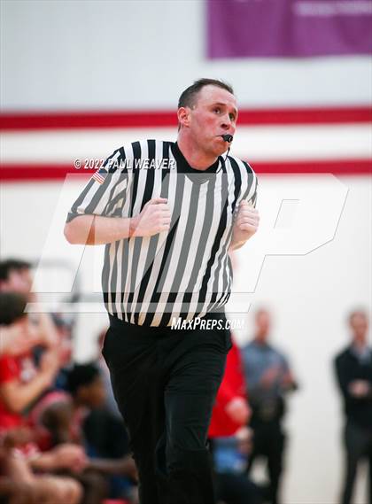 Thumbnail 2 in Bloomsburg vs. Troy (PIAA District IV Class AAA Semi-final) photogallery.