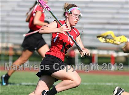 Thumbnail 3 in Visitation Academy vs. Hazelwood West photogallery.