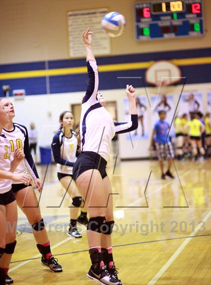 Thumbnail 3 in Valley Center @ Collegiate photogallery.