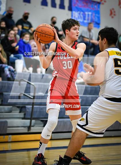 Thumbnail 1 in Toledo vs North Beach (WIAA 2B District Playoff) photogallery.