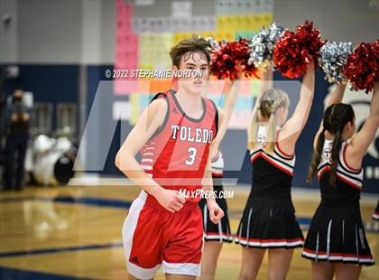 Thumbnail 2 in Toledo vs North Beach (WIAA 2B District Playoff) photogallery.