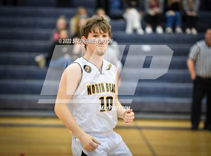 Thumbnail 1 in Toledo vs North Beach (WIAA 2B District Playoff) photogallery.