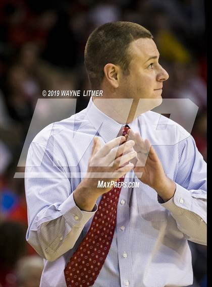 Thumbnail 2 in Dixie Heights vs Beechwood (KHSAA Ninth Region) photogallery.