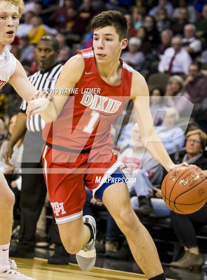 Thumbnail 2 in Dixie Heights vs Beechwood (KHSAA Ninth Region) photogallery.