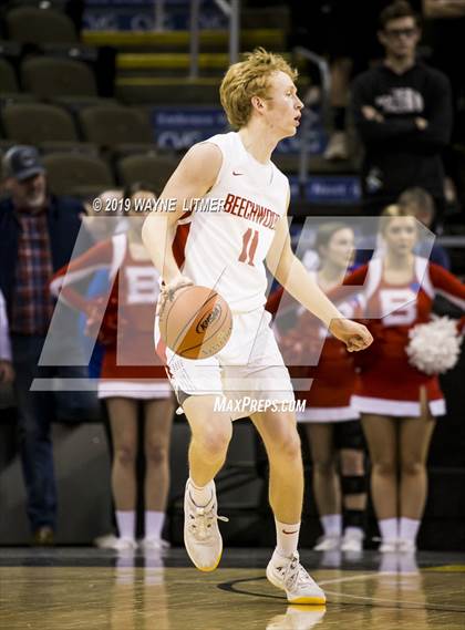 Thumbnail 2 in Dixie Heights vs Beechwood (KHSAA Ninth Region) photogallery.