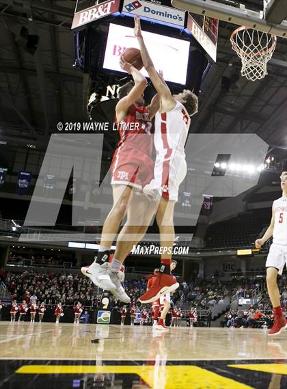 Thumbnail 2 in Dixie Heights vs Beechwood (KHSAA Ninth Region) photogallery.