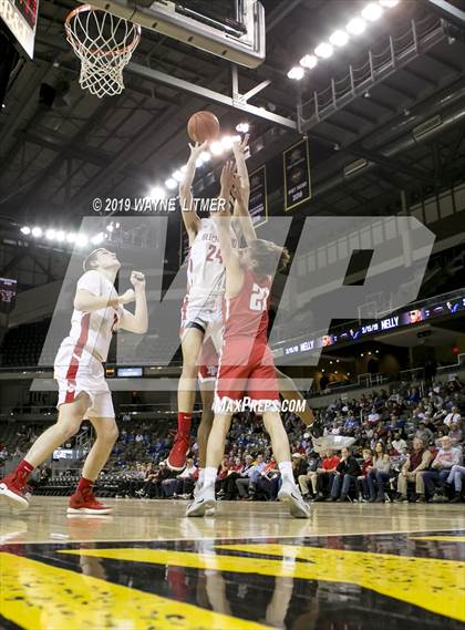 Thumbnail 2 in Dixie Heights vs Beechwood (KHSAA Ninth Region) photogallery.