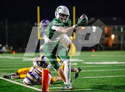Thumbnail 2 in Benton @ Captain Shreve photogallery.