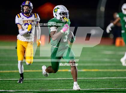 Thumbnail 2 in Benton @ Captain Shreve photogallery.